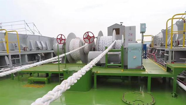 200KN电动变频双卷筒绞车带张力装置