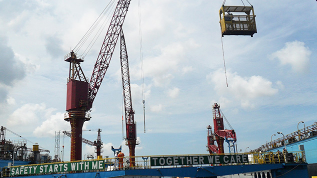 15T37m固定式浮坞起重机