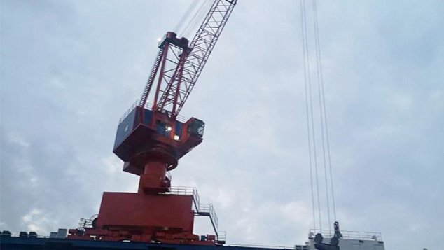 15T31m5T副钩门座式起重机